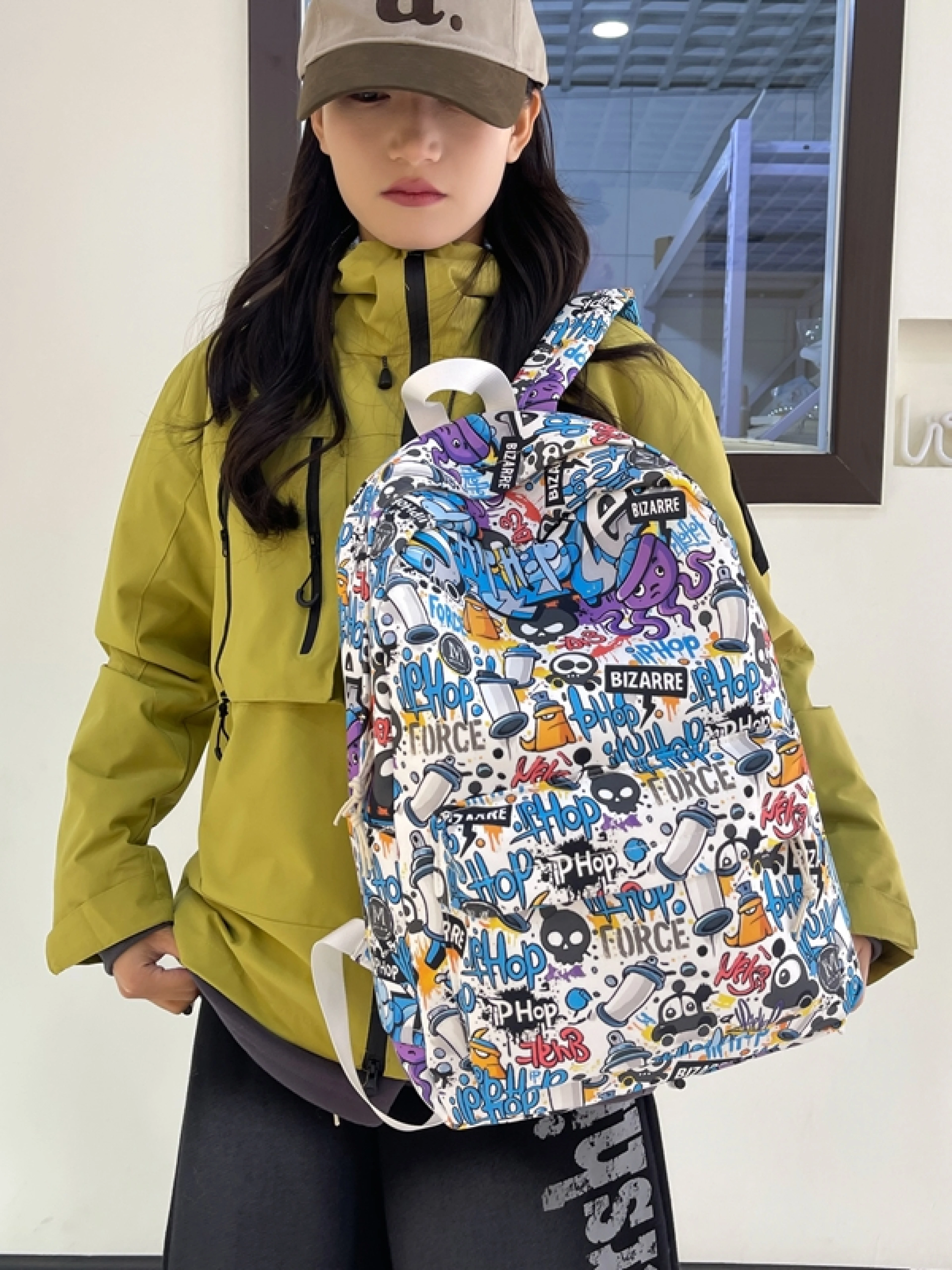 涂鸦潮酷男双肩包女款初高中大学生三色背包大容量厂家直销书包
