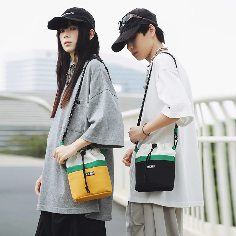 慕宸-6066# 休闲抽绳斜挎小包
